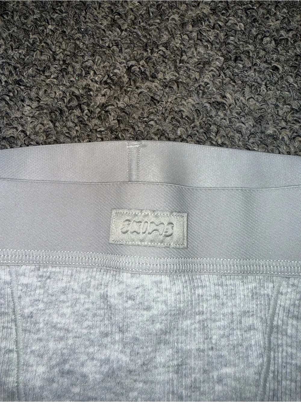 SKIMS xs